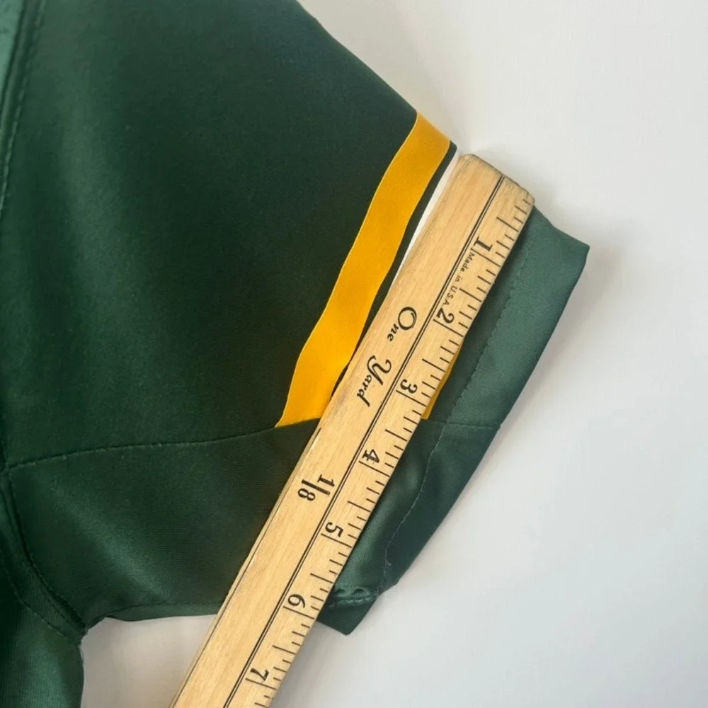 Nike Aaron Rodgers Green Bay Packers Jersey Youth Medium Green NFL 12 On Field